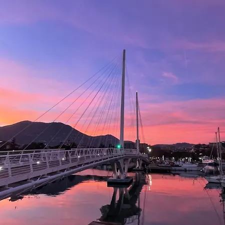 Laspezia 25 Apartment